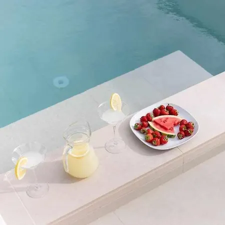 Sunnyland Sueno Azul Villa