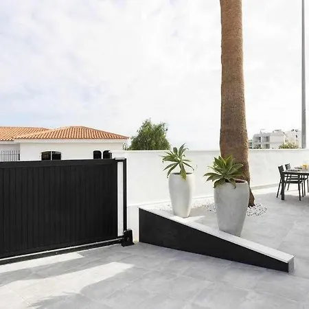 Villa Sunnyland Sueno Azul Callao Salvaje