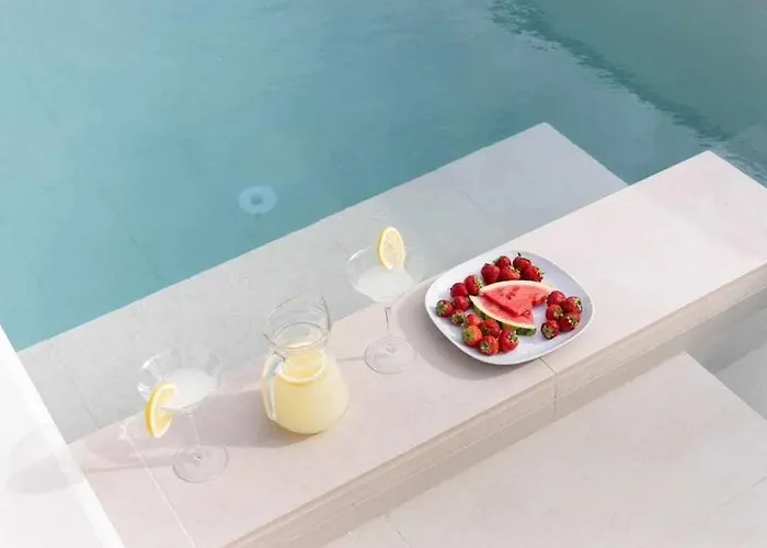 Sunnyland Sueno Azul Villa