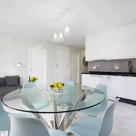 Sunny Island Sueño Azul * Callao Salvaje